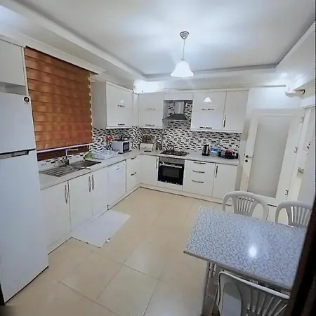 Menekse House Apartment